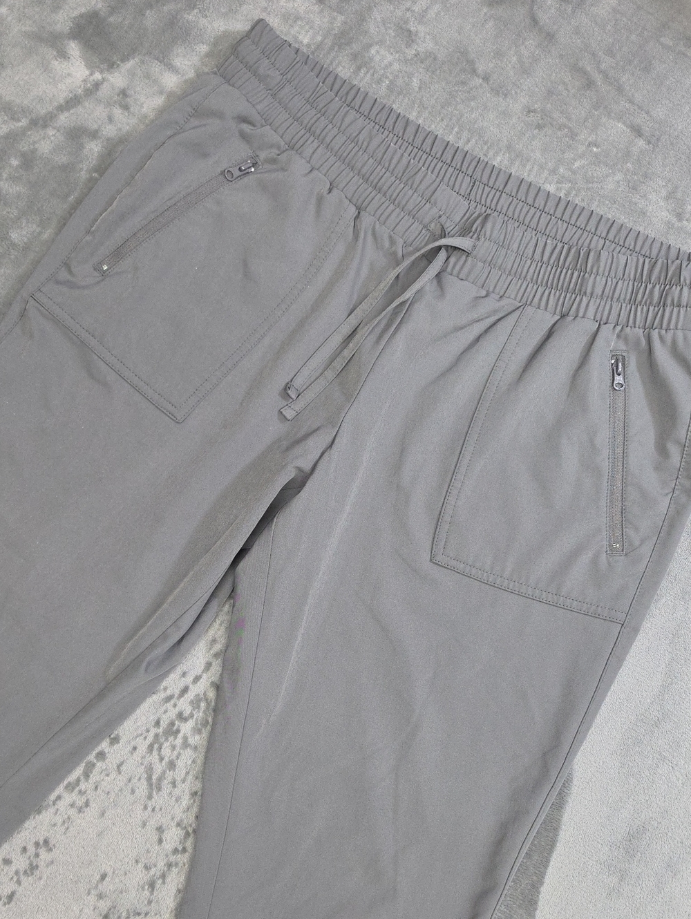 Magellan L Outdoors Gray Elastic Waist Zip-Pocket Joggers
